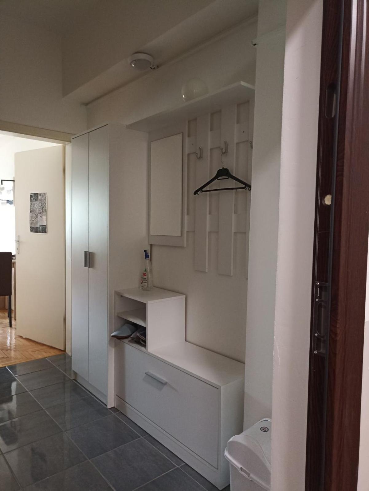 Apartments Tepic บันยาลูกา ภายนอก รูปภาพ